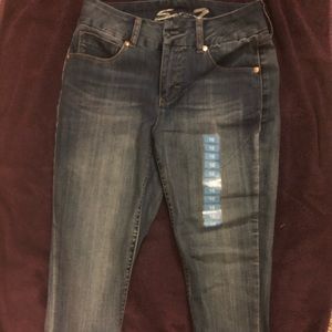 NWT Seven slimming skinny jeans
